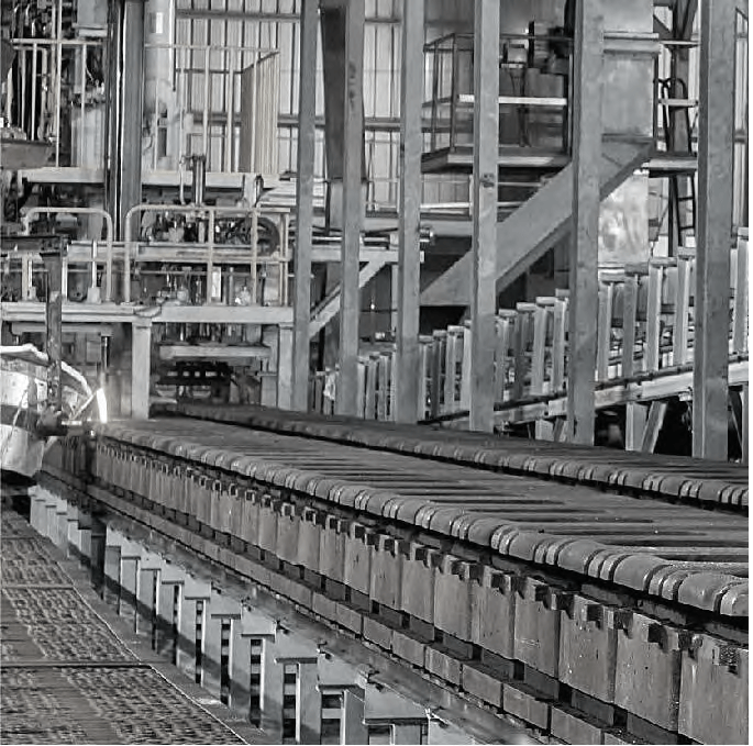 Molding Machine